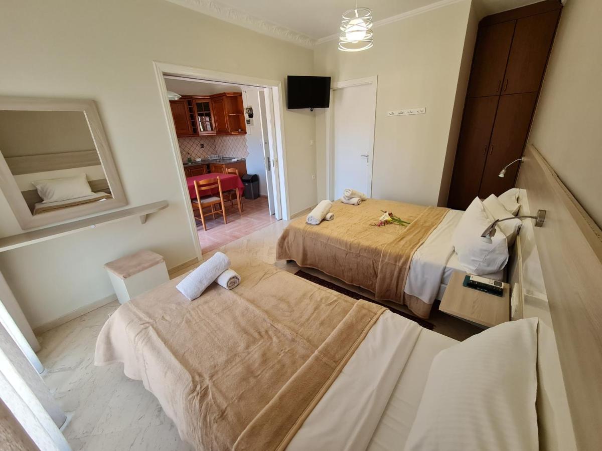Zigos Apartments إيغومينيتسا المظهر الخارجي الصورة