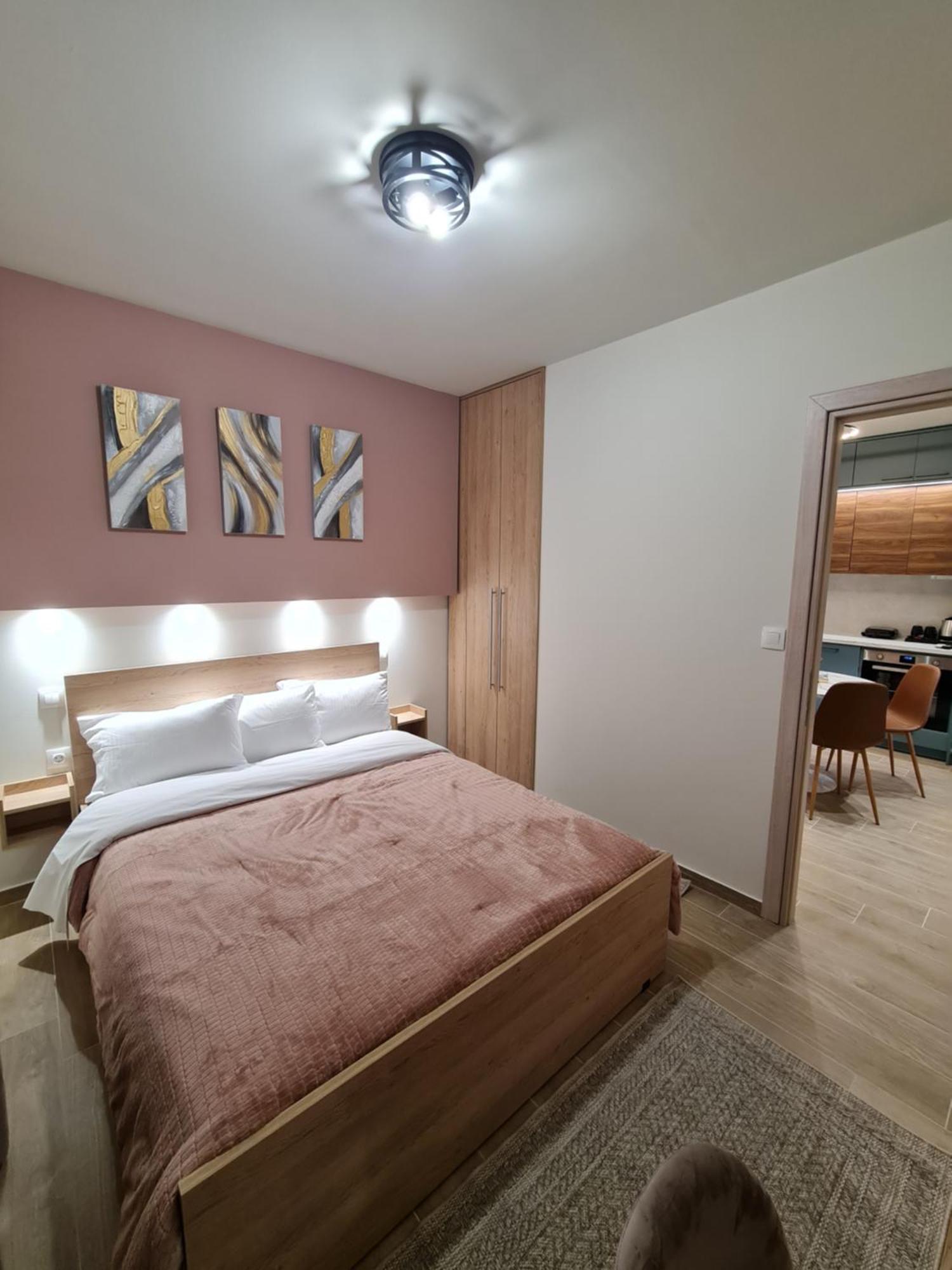 Zigos Apartments إيغومينيتسا المظهر الخارجي الصورة